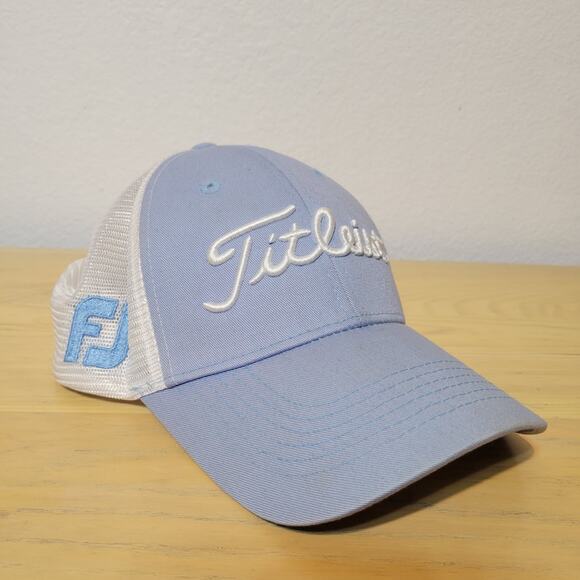 Titleist Tour Performance Mesh Hat with Adjustable Embroidered Fast SHIPPING - Picture 1 of 11
